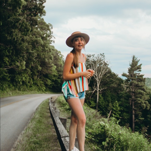 Meet the Posher - Picture 2 of 3